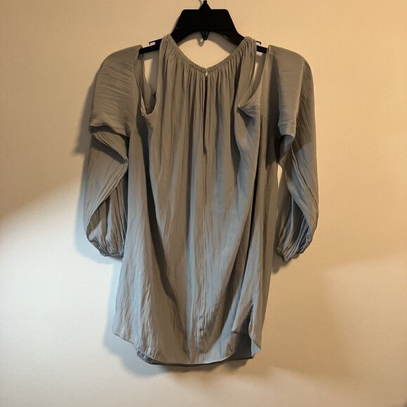 For 2 by Rami Brook Silver-Gray Longsleeve Cold-shoulder Maternity Blouse Size S - Picture 2 of 7